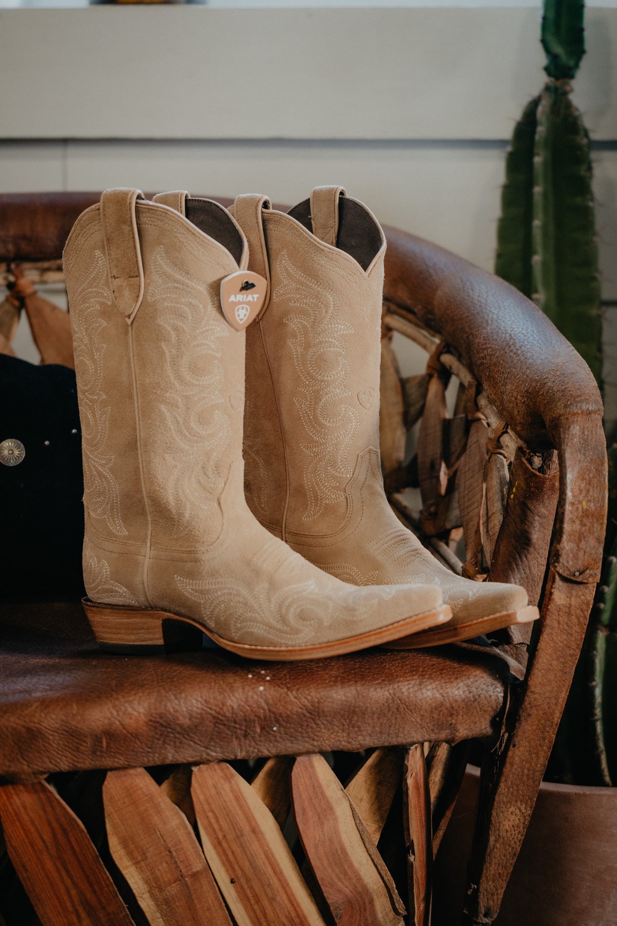 Women's Hazen Ariat Suede Boots {Truly Taupe}