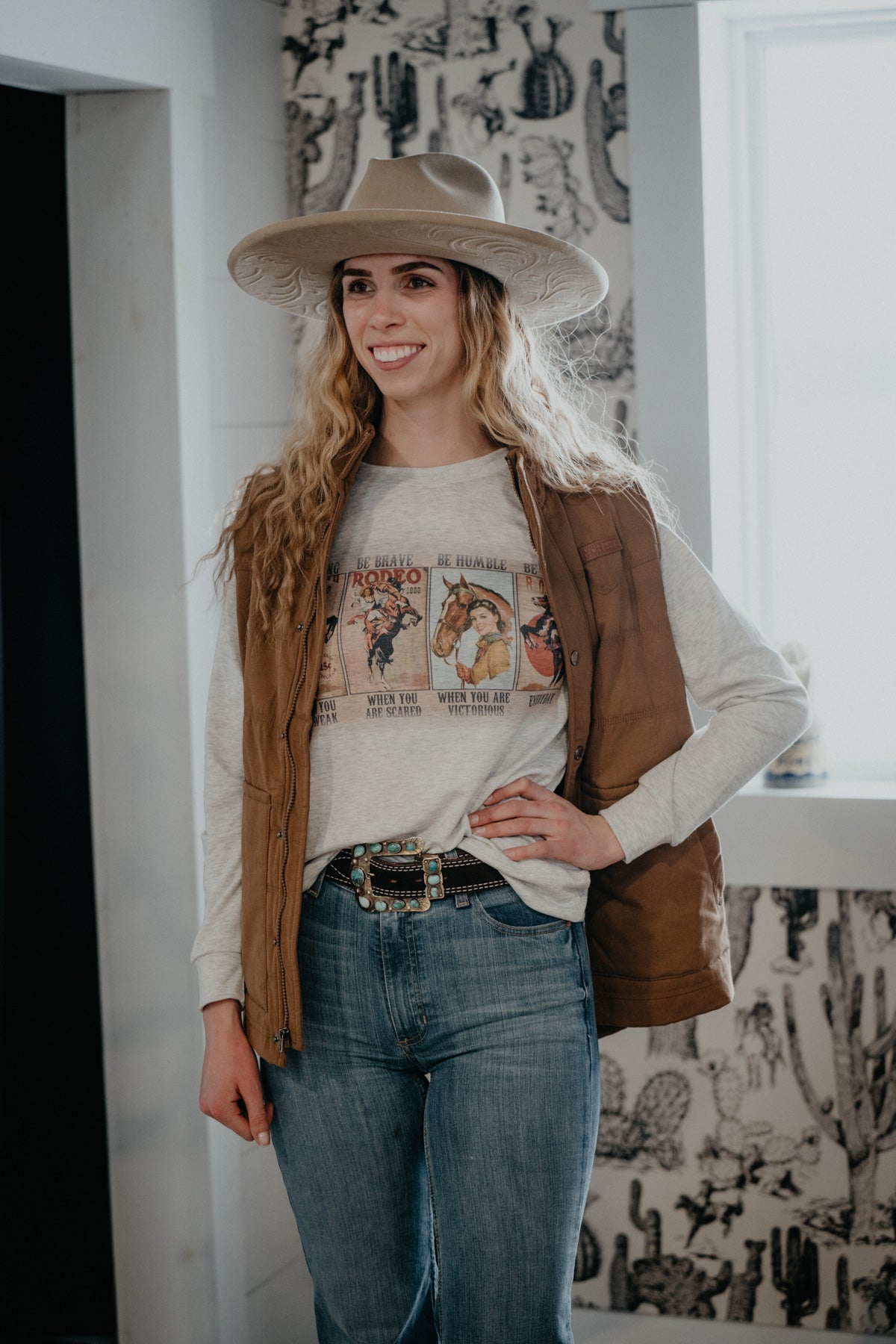 'Alice' Vintage Western Rodeo Graphic Sweatshirt (S-XL)