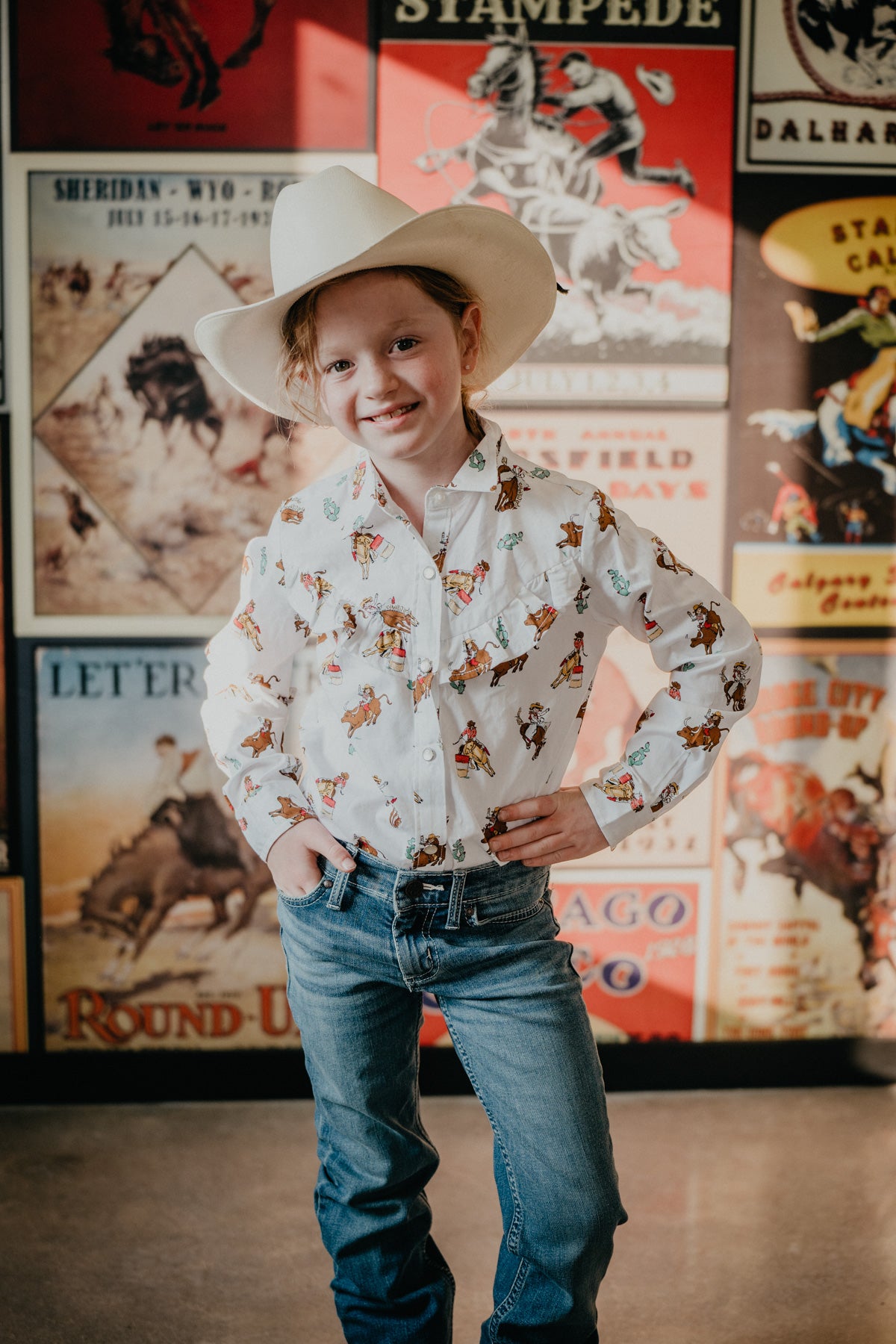 Girls Wrangler Rodeo Print Ruffle Accented Pearl Snap (4/5T to 10/12)