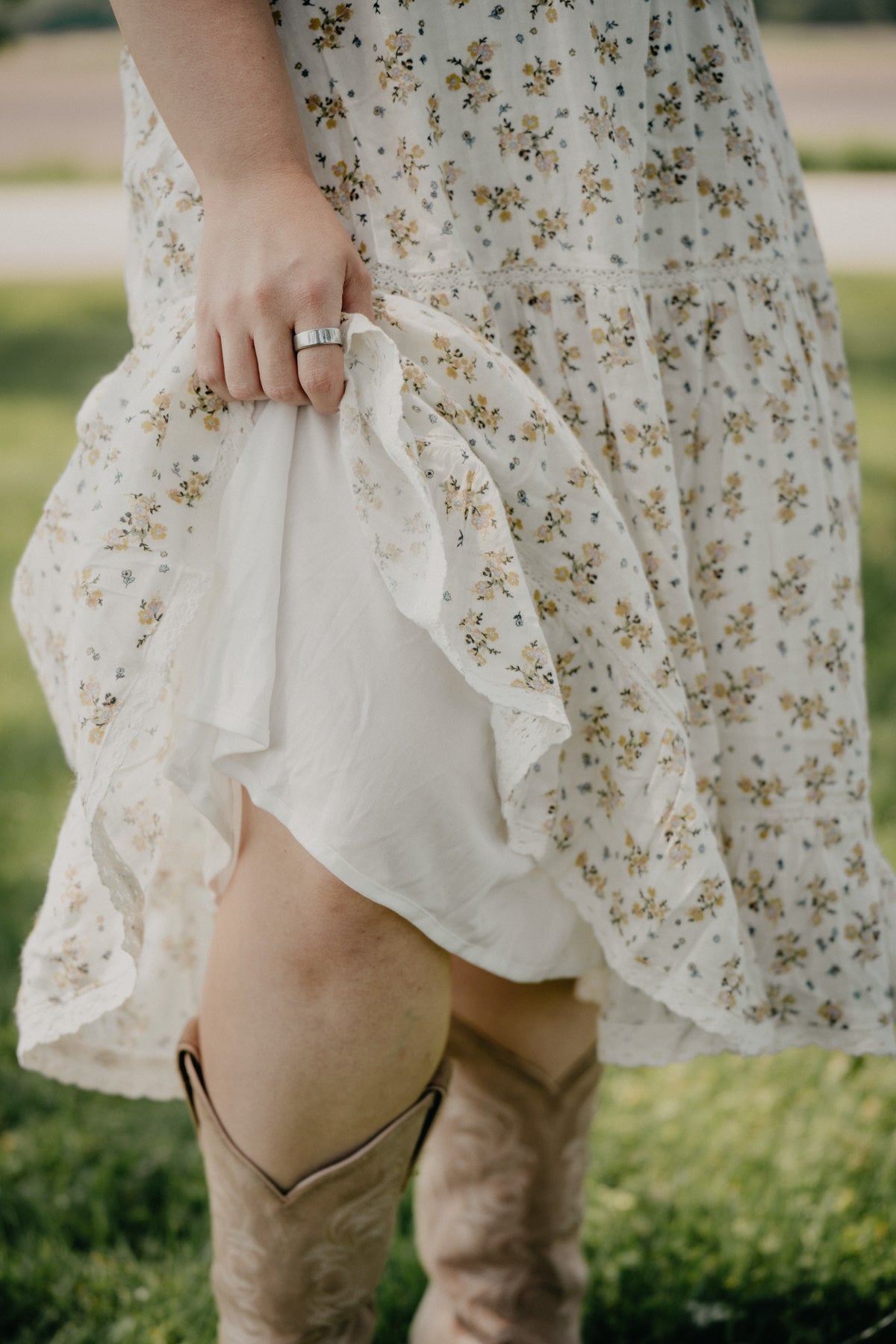'Marley' Floral Cream Midi Dress (S-XXL)