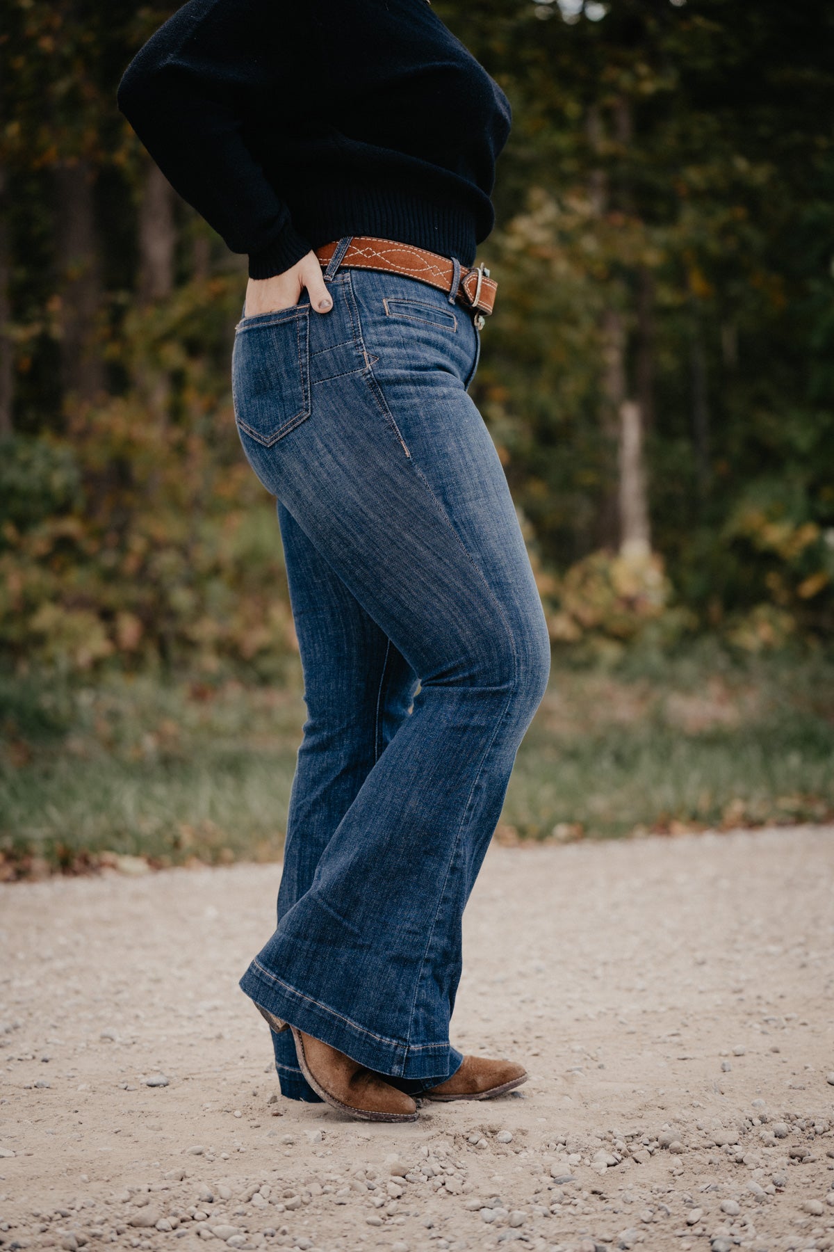 'Laura' High Rise Flare Jean by Ariat (24-34)