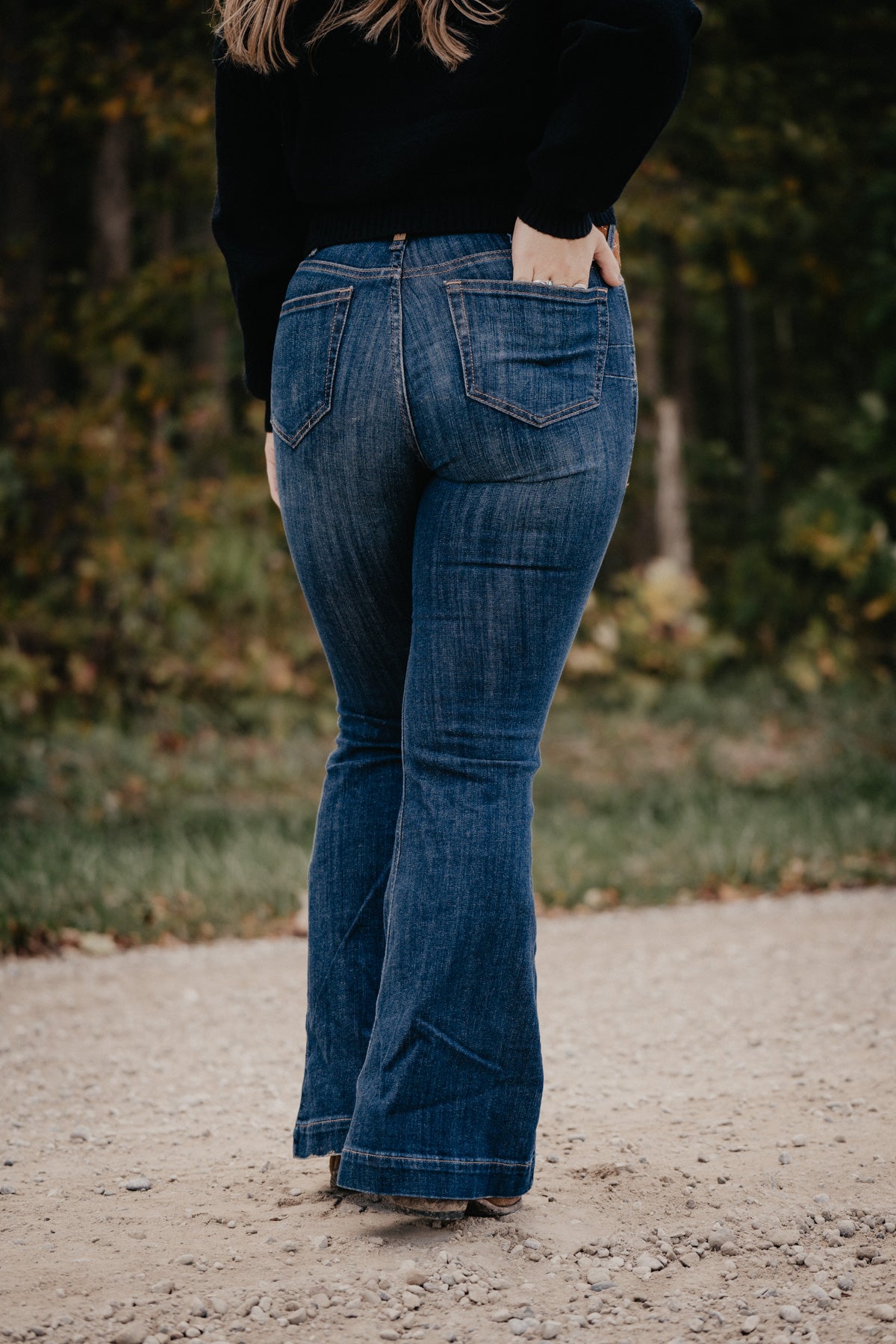 'Laura' High Rise Flare Jean by Ariat (24-34)