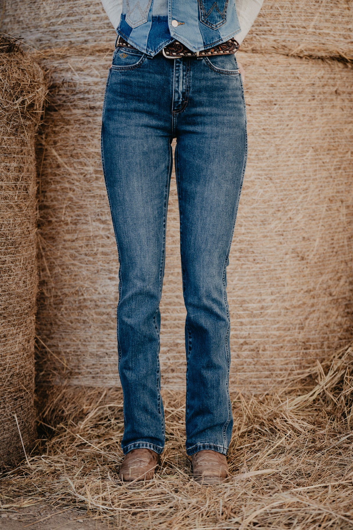 'Sunday Best' Wrangler x Lainey Wilson Boot Hugger Jean (24-34)