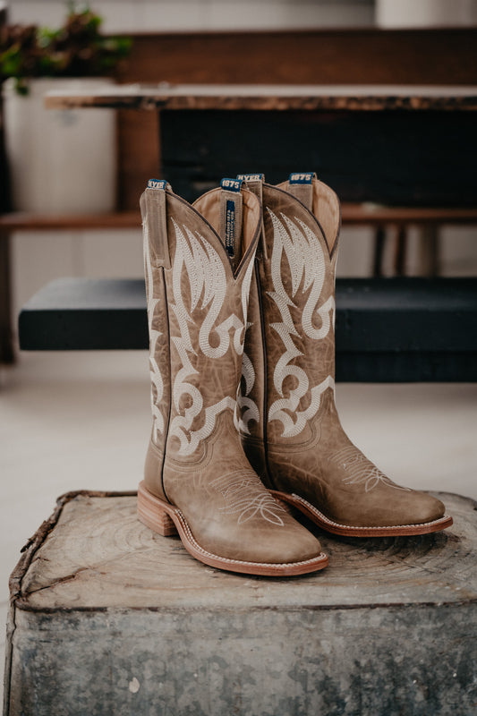 13" 'Augusta' Tan Hyer Women's Cowboy Boots (Sizes 6-11/ B & C Widths)