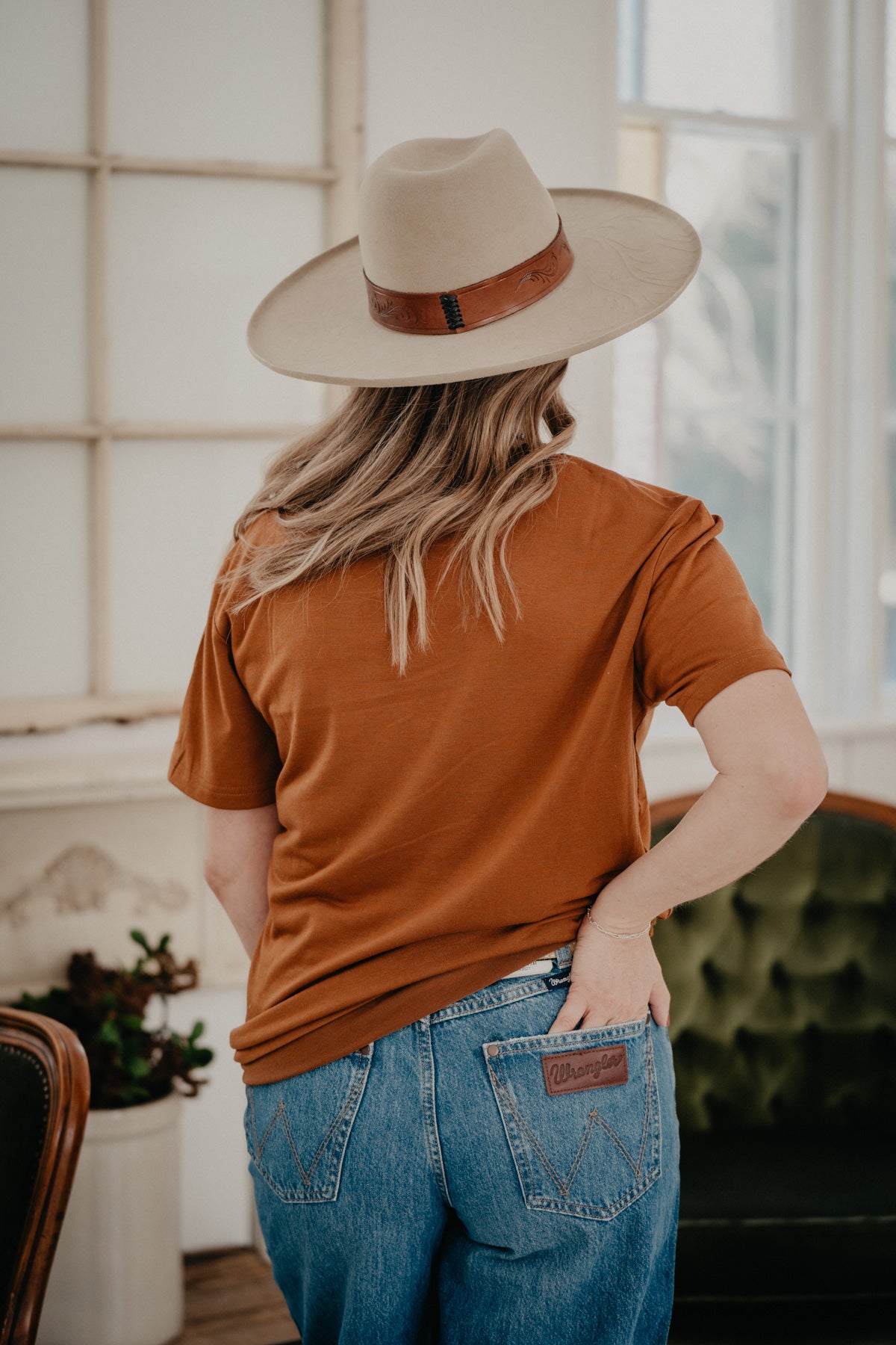 'Odessa' Graphic Tee Orange (XS-XXL)