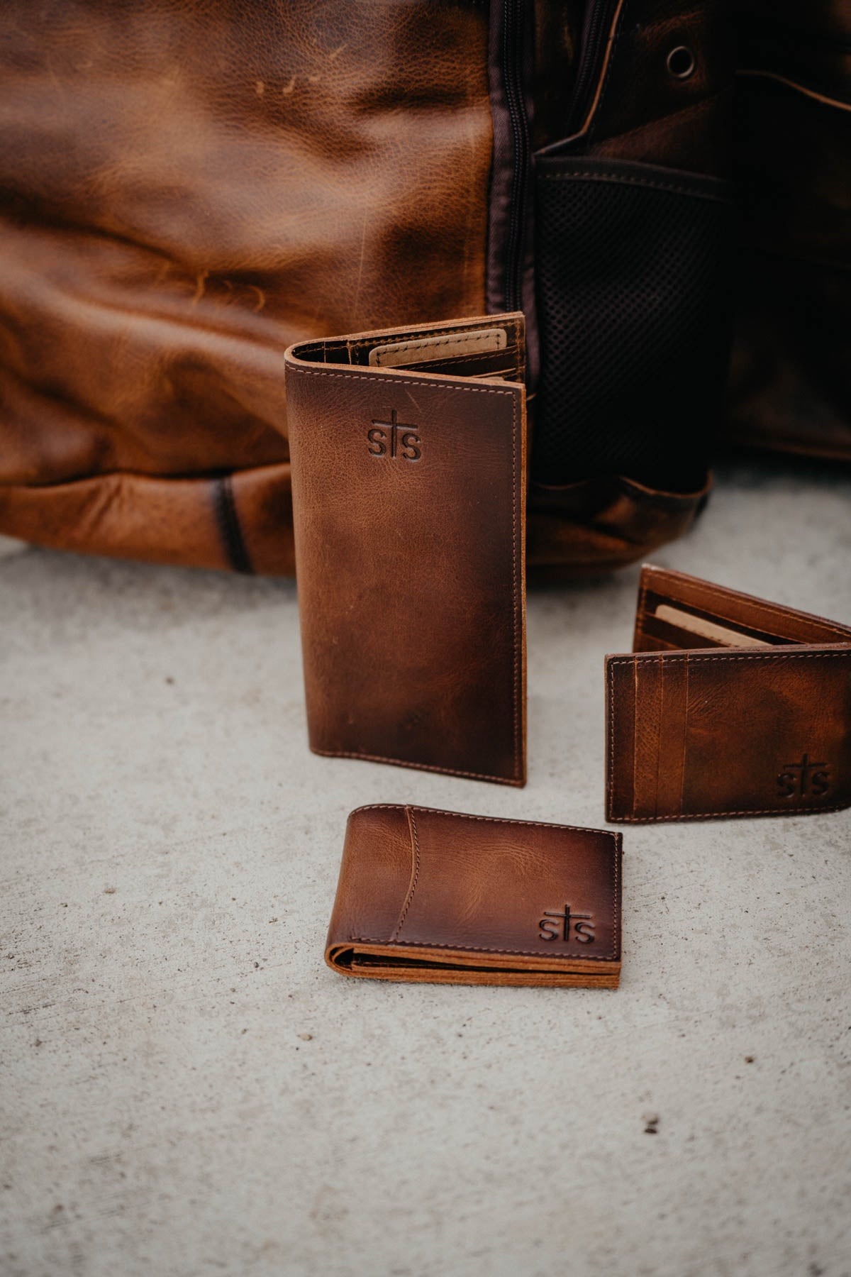 'Tuscan' Men's Leather Long Bifold Wallet by STS Ranchwear