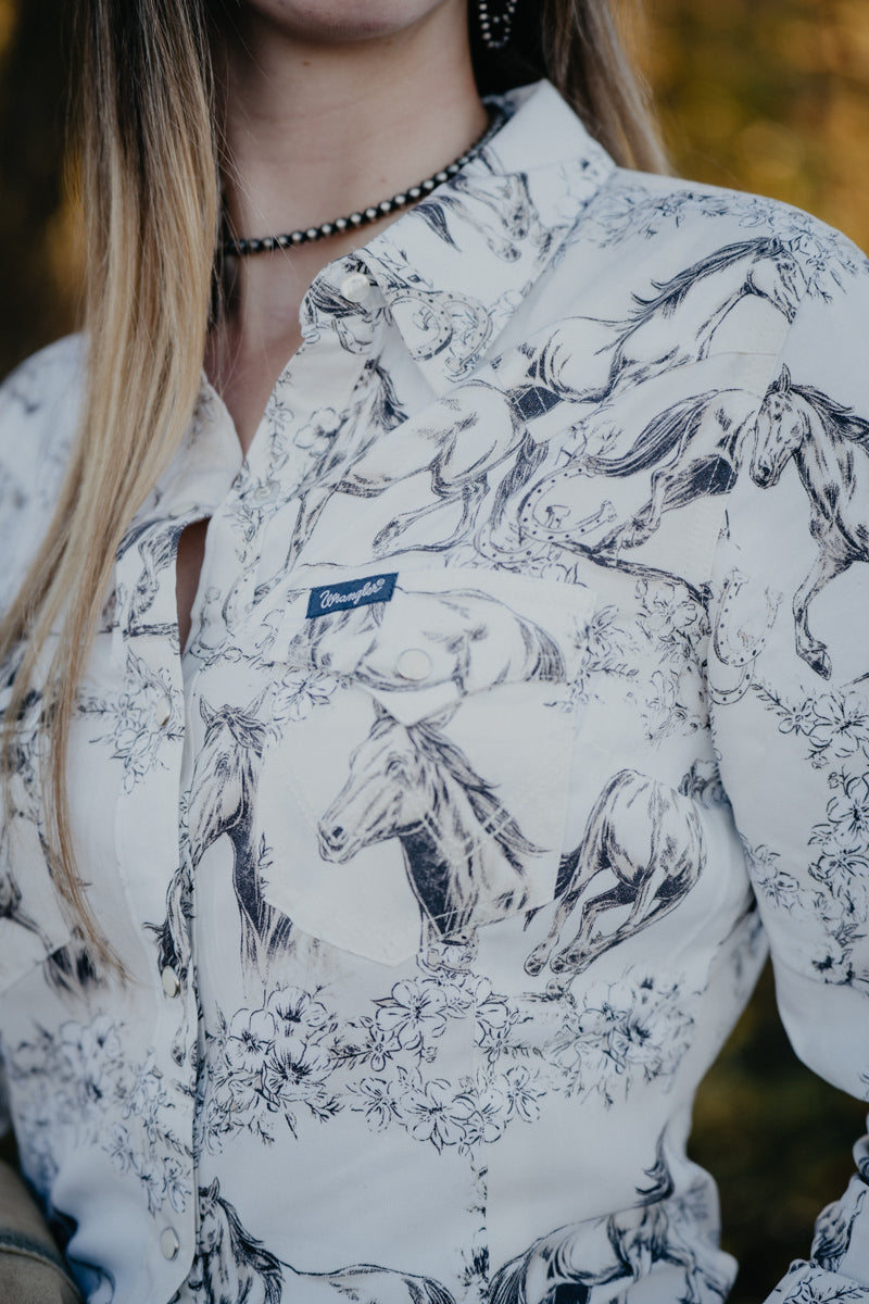 'Tina' Women's Wrangler Cream & Tan Horse Printed Pearl Snap (S-XXL)