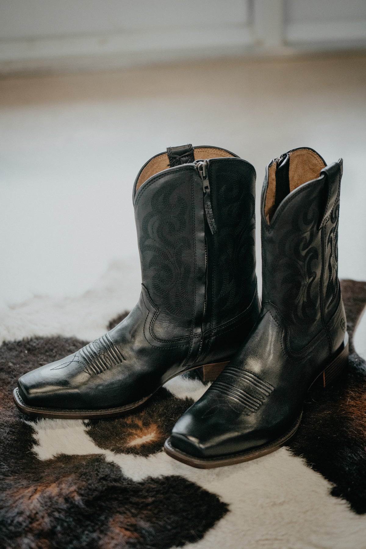 'Bodie' Black Men's Western Boot {Sizes 9-13 D & EE Widths}