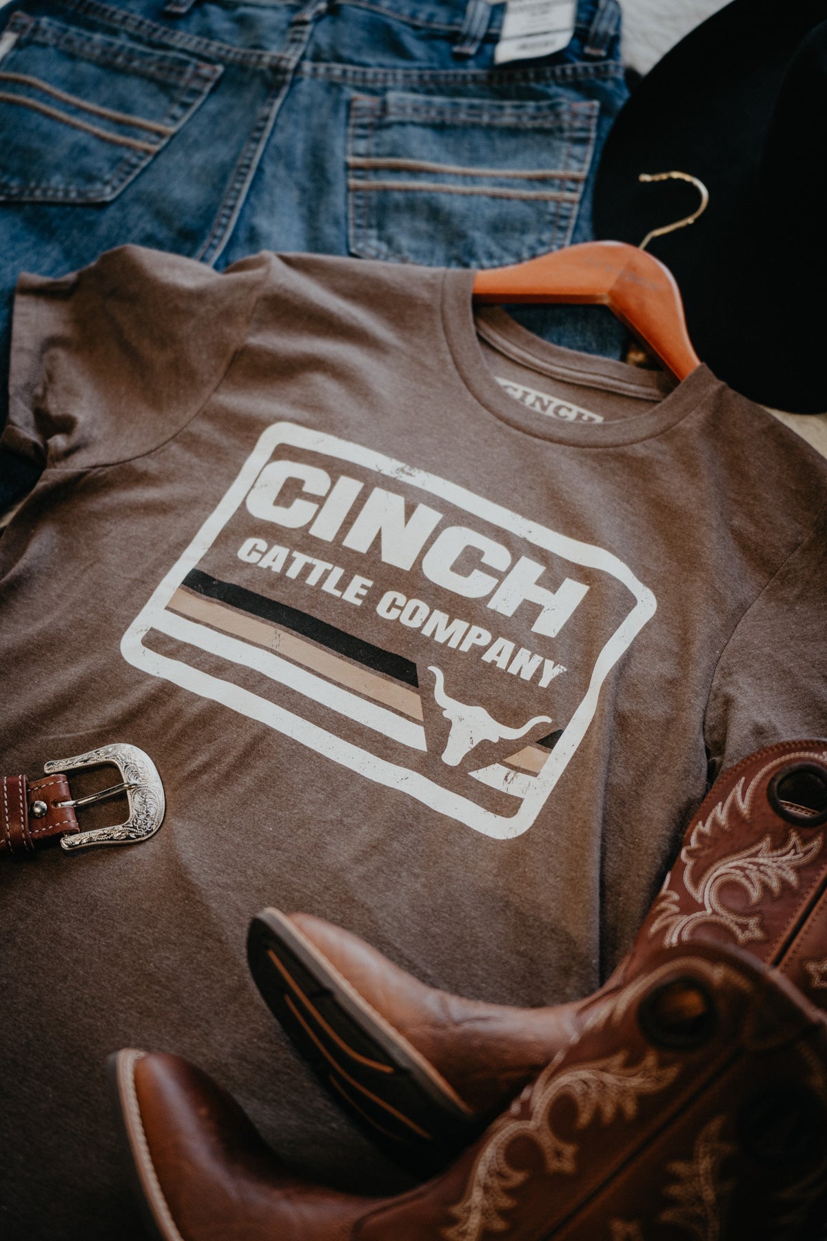 Men's Brown CINCH Graphic Tee (S-XXL)