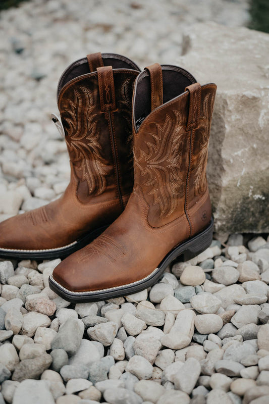 Men's Ariat 'Ridgeback' Oil Distressed Tan Cowboy Boot (Sizes 8-13; EE Widths)