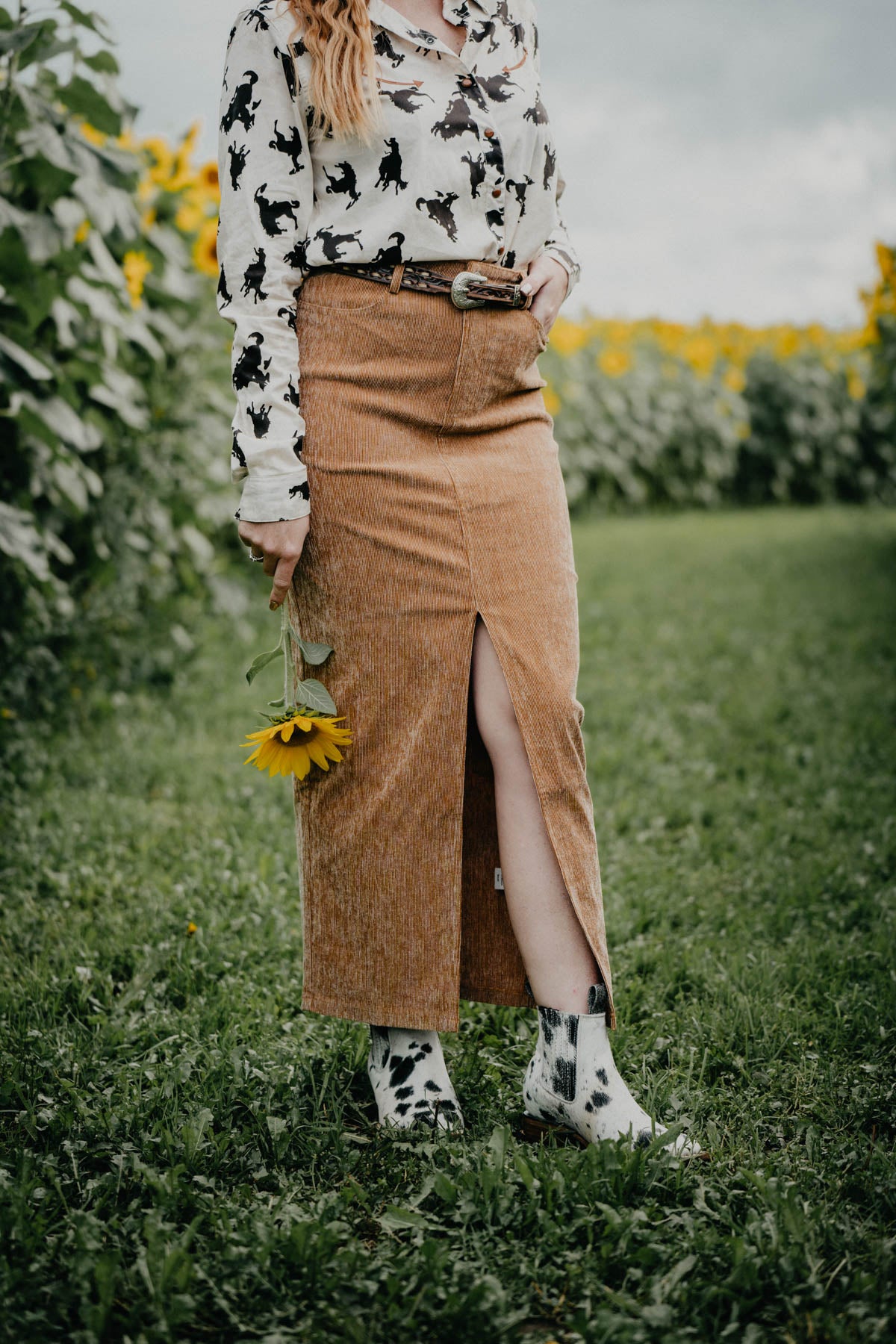 Tan skirt midi sale