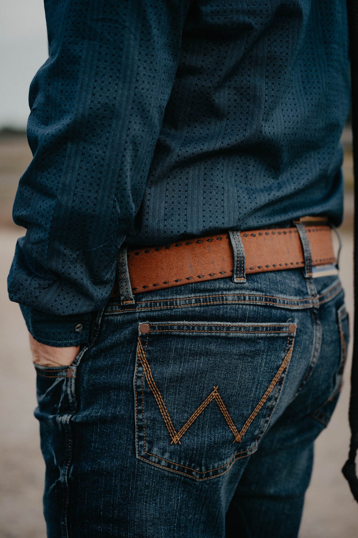 Men's Roughout Belt with Black Buckstitch Border