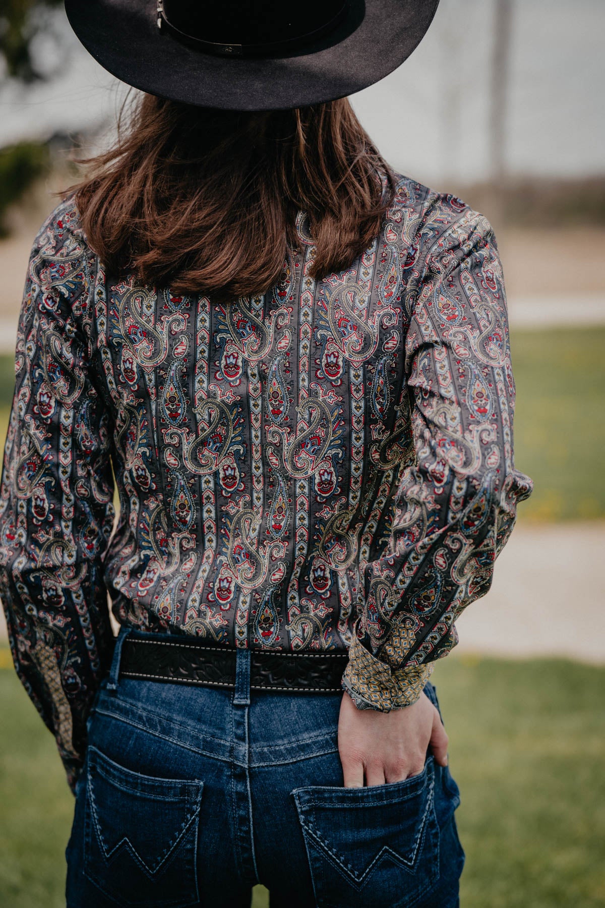 CINCH Women's Grey Paisley Button Down (XS-XXL)