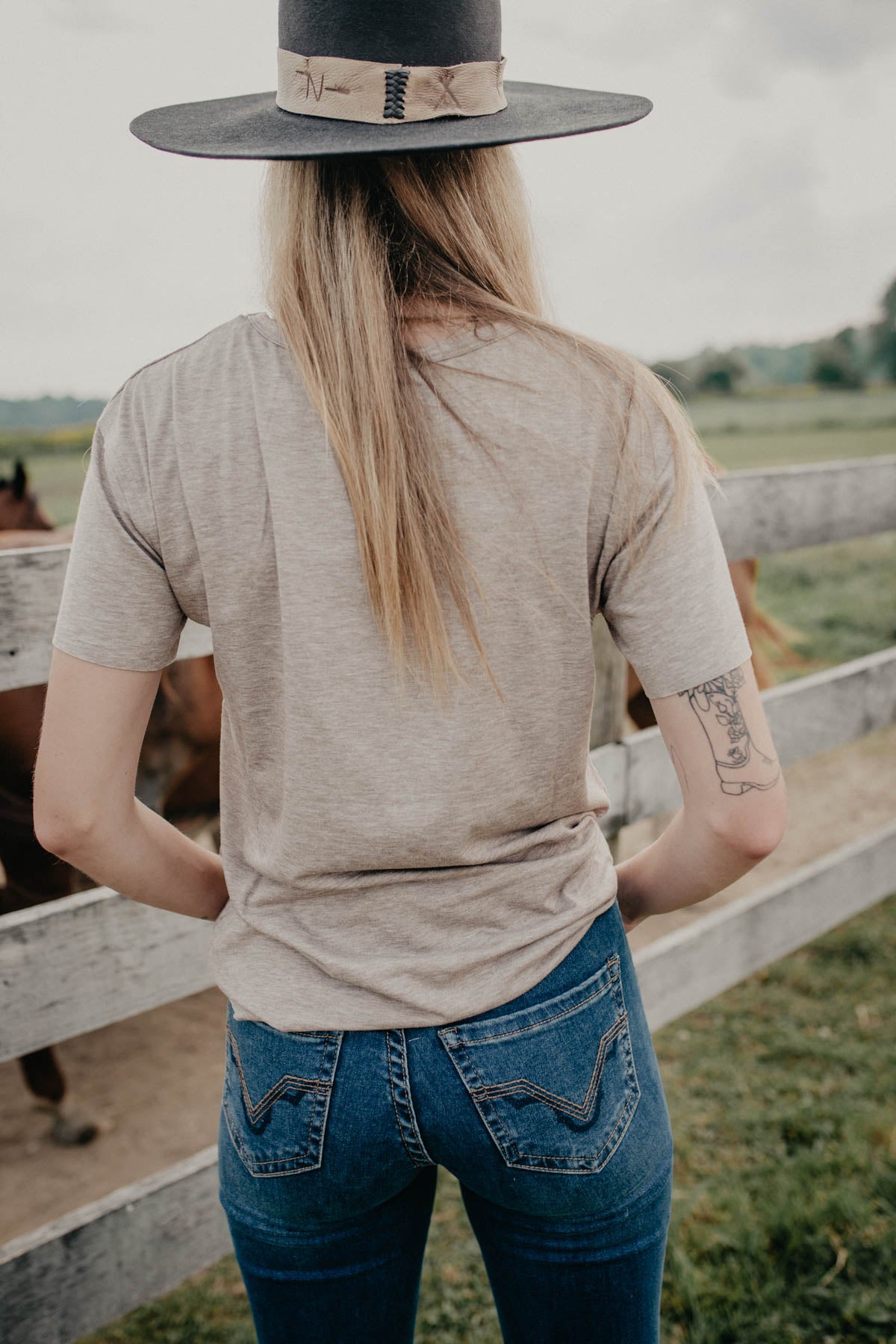 'Western Blooms' Graphic T-Shirt (XS - XXL)