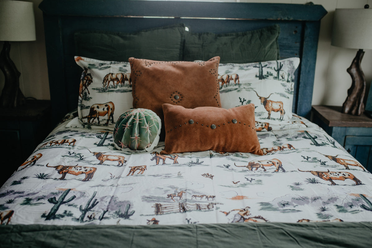 "Ranch Life in Colour' Duvet Cover Set (Queen, King)