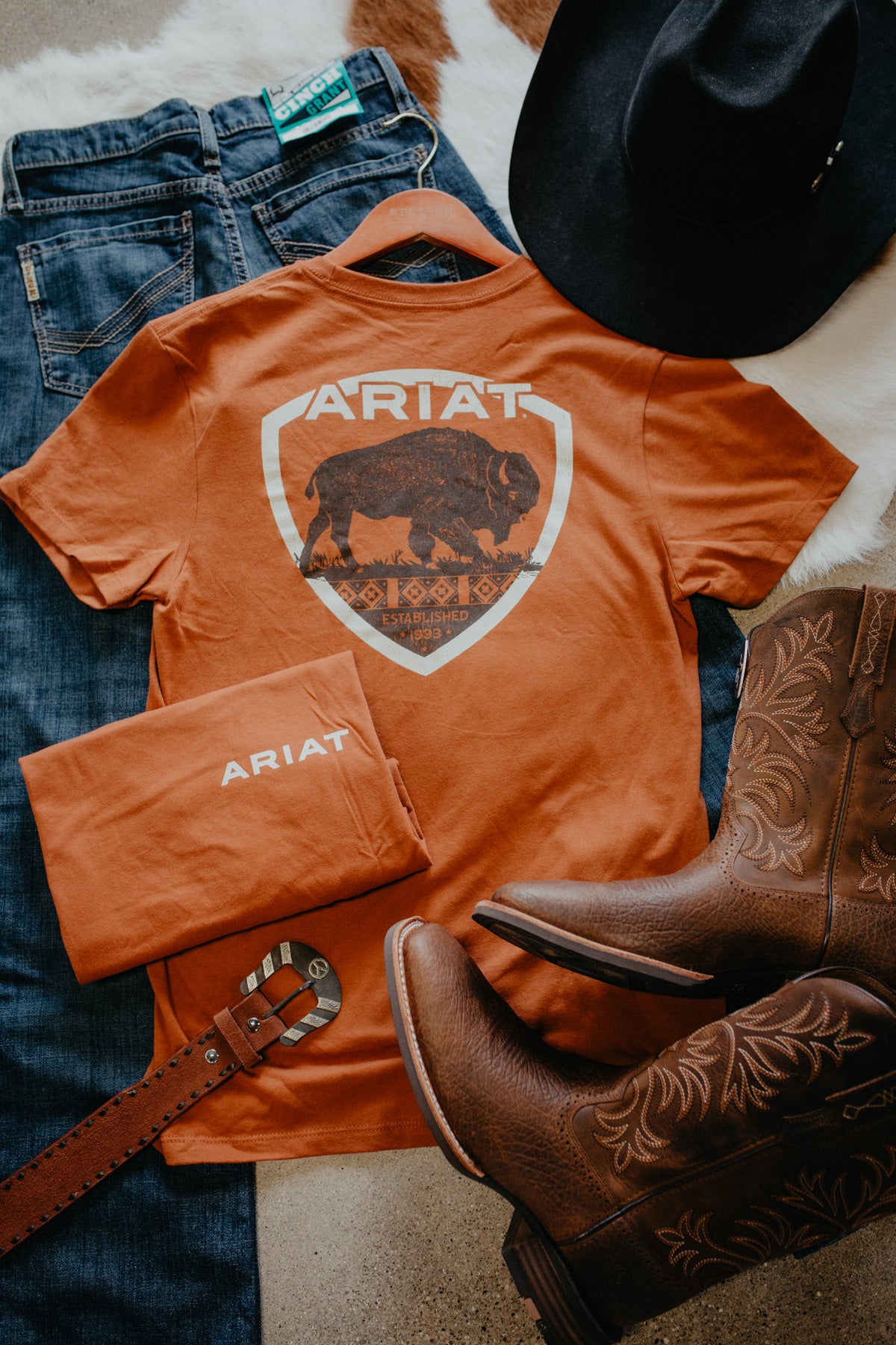 'Buffalo West' Men's Ariat T-Shirt (S-XXL)