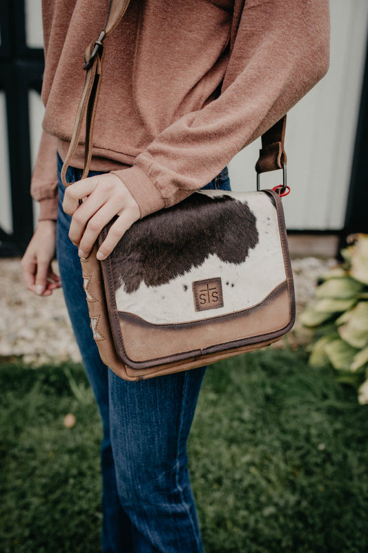 'Della' Roswell Cowhide Crossbody by STS Ranchwear