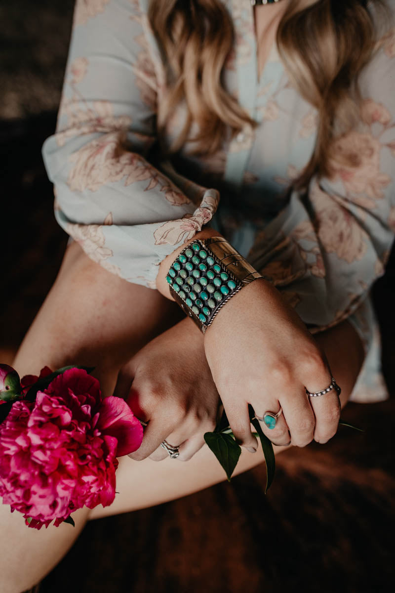 Tiny Turquoise Oval Rope Edge Large Cuff