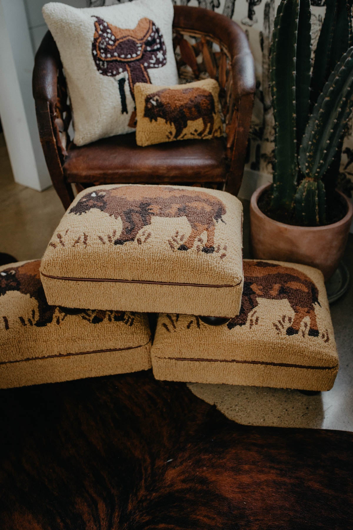 Decorative Rug Hooked Buffalo Foot Stool (18X14")