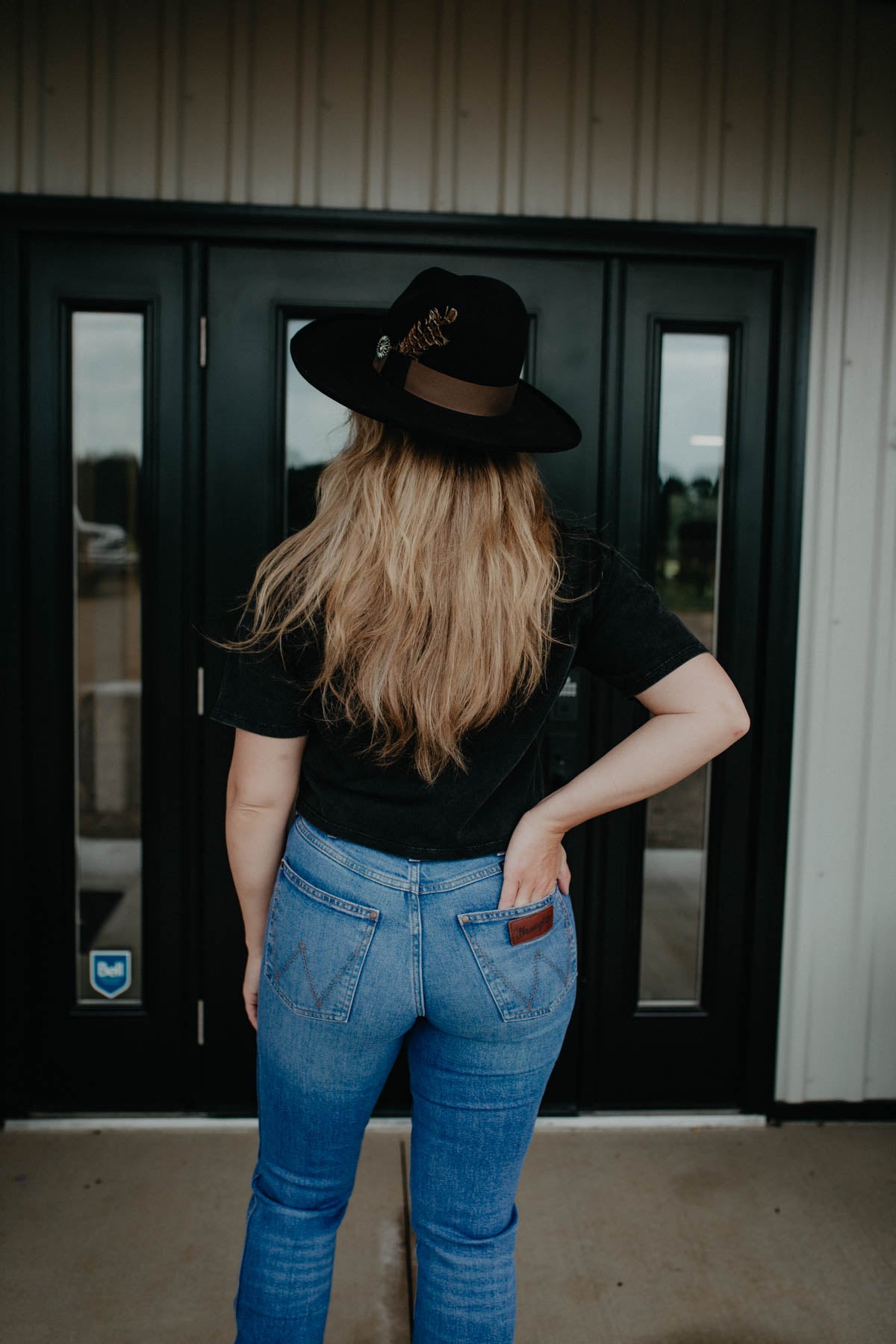 'Rayne' Black Cropped Tee (XS-XL)