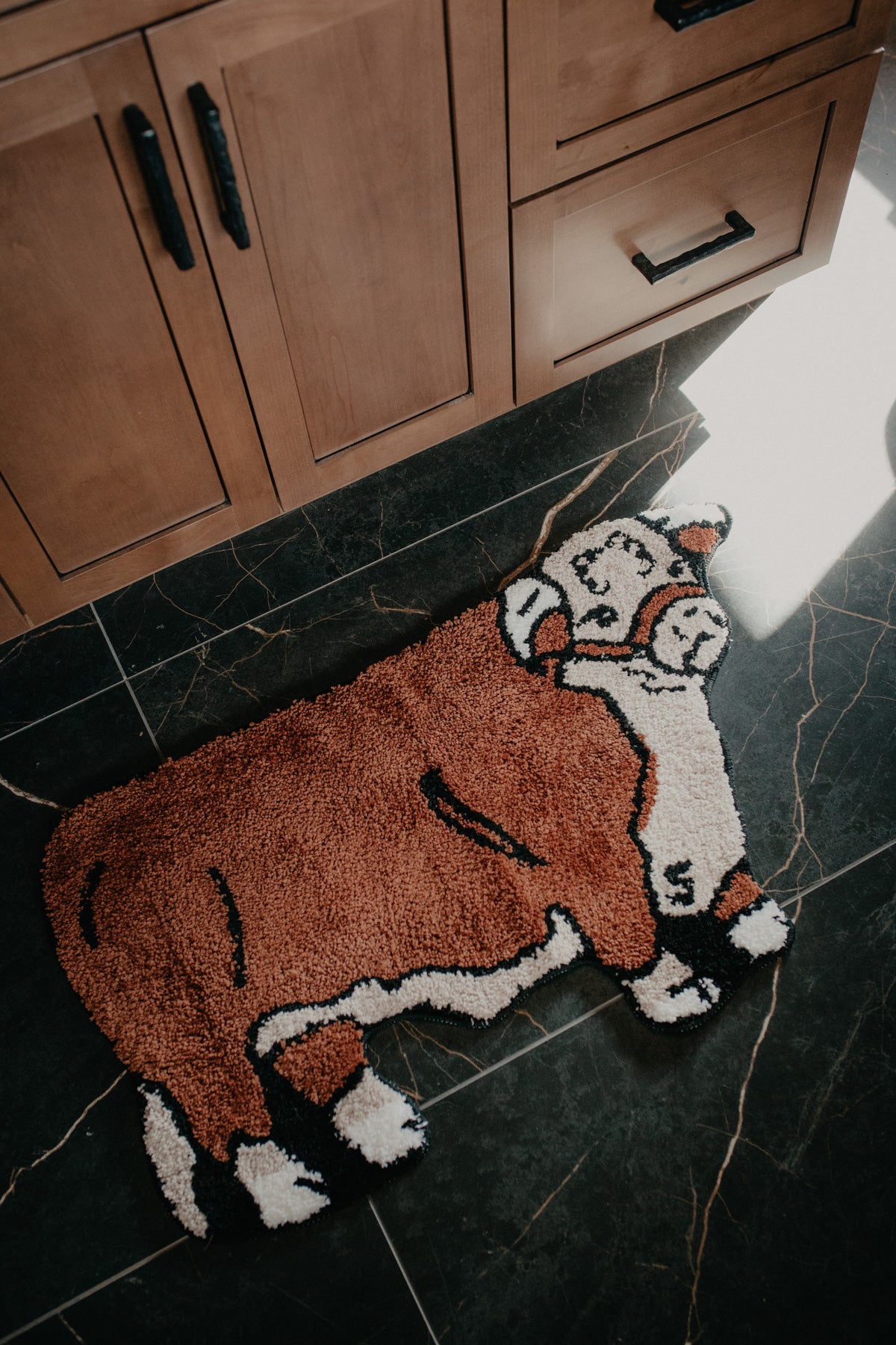 'Hereford' Hooked Rug