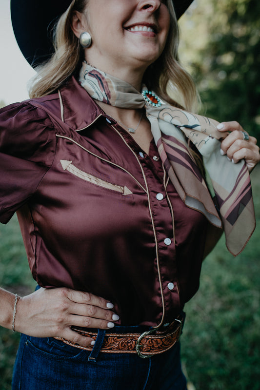 'Ellie' Smile Pocket Short Sleeve Pearl Snap (S-XL)