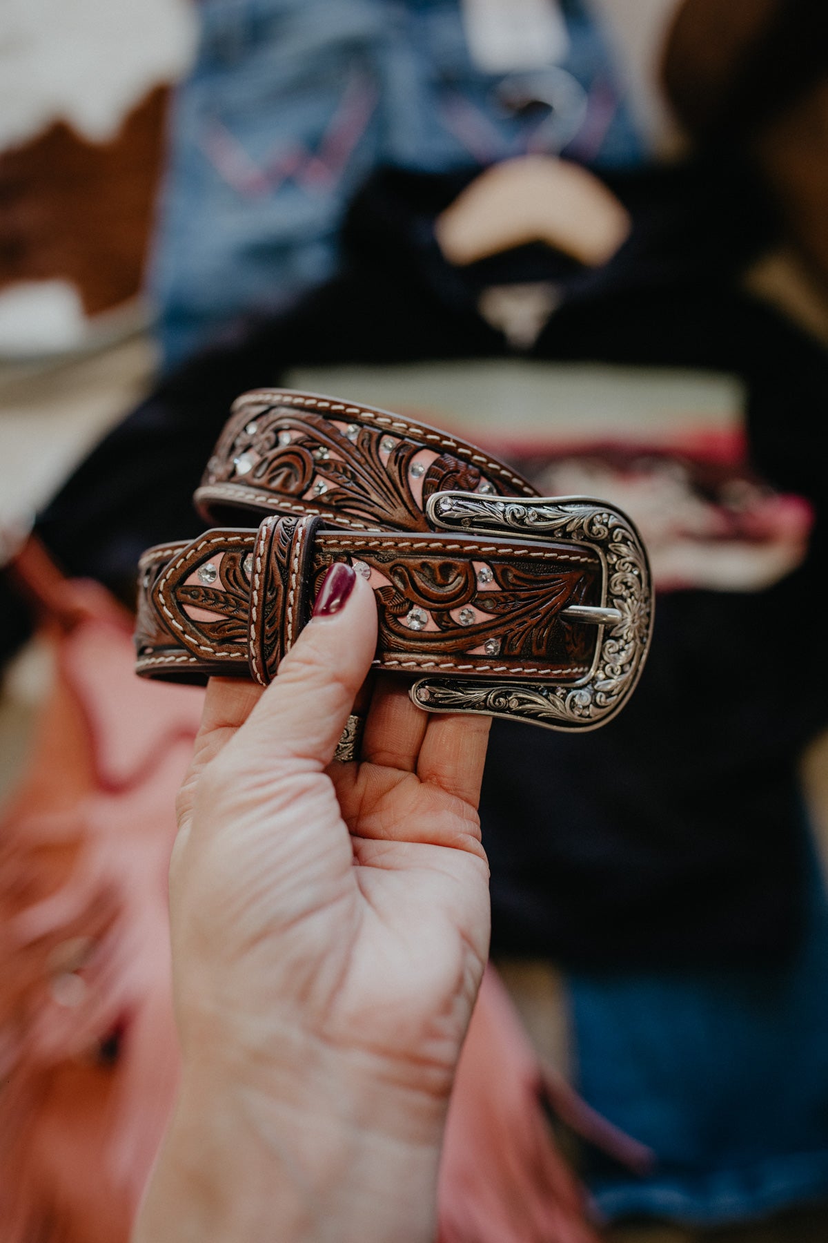 Girls Ariat Scroll Leather Belt with Pink and Rhinestone Inlay (20-28")