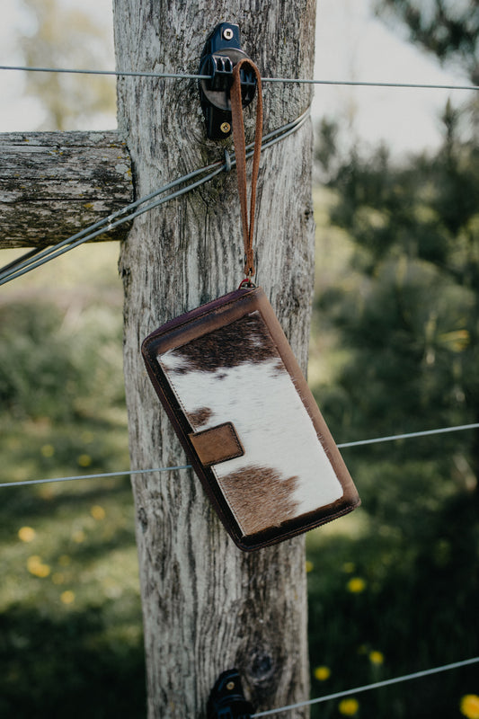 'Bentley' Cowhide Tornado Wallet by STS Ranchwear
