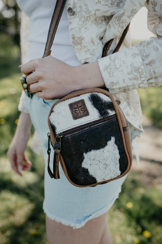 'Auzlyn' Cowhide Crossbody bag By STS Ranchwear