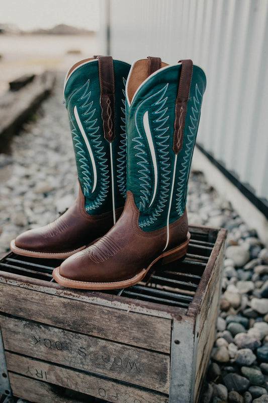 Futurity Limited Western Boot with R Toe {Umber Rust/Turquoise Nights}
