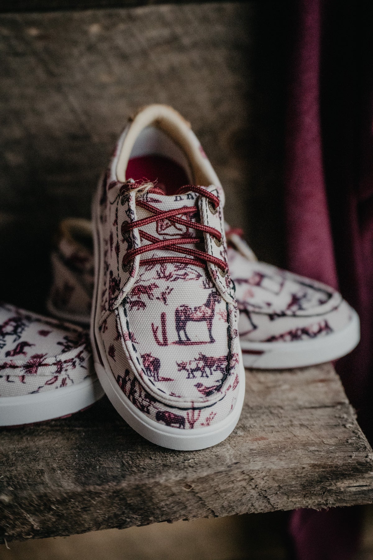 Maroon Western Printed Youth Casual Shoes by Twisted X