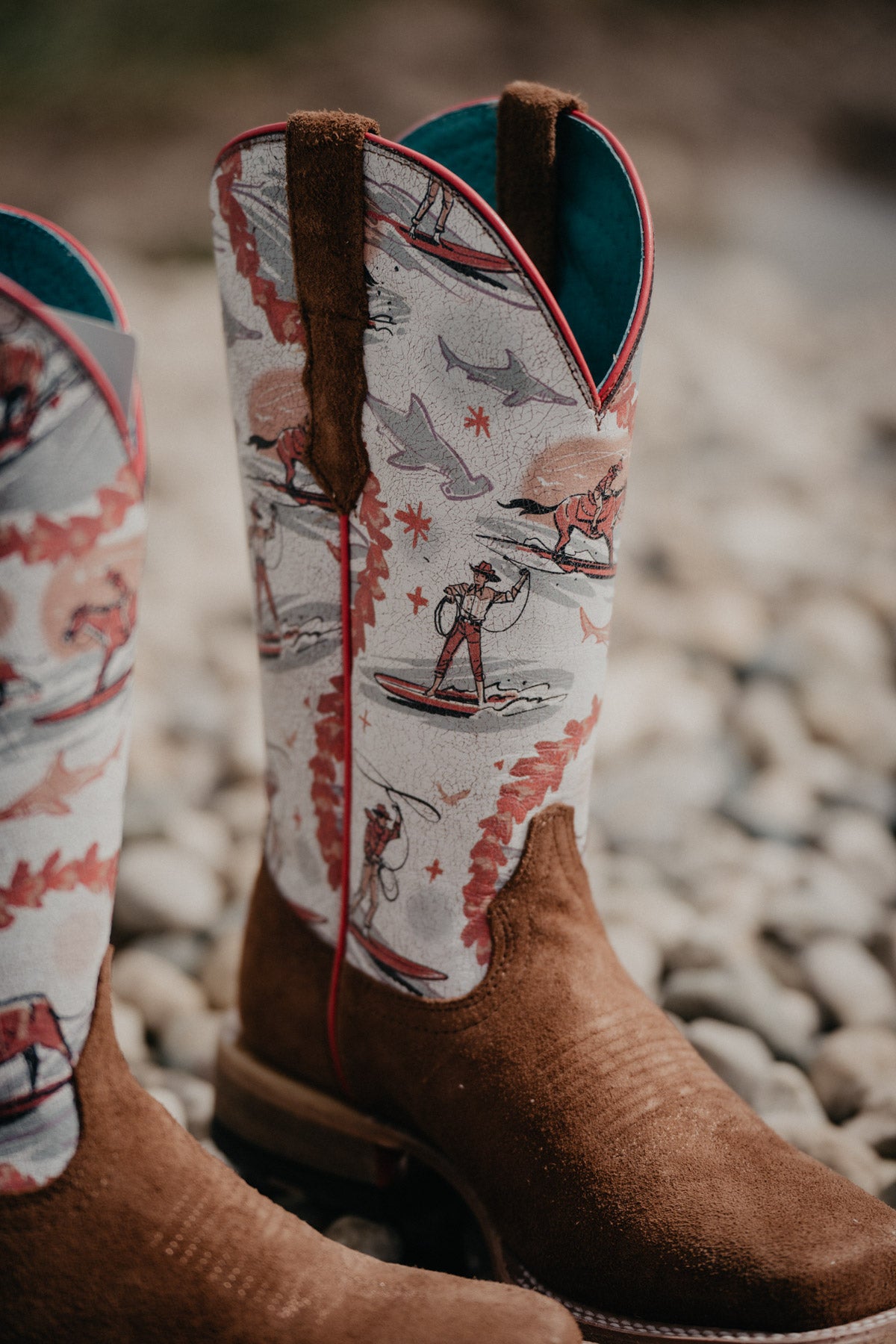 Ariat white cowboy outlet boots