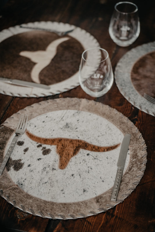 16" Round Cowhide Placemat (Longhorn & Bison Designs)