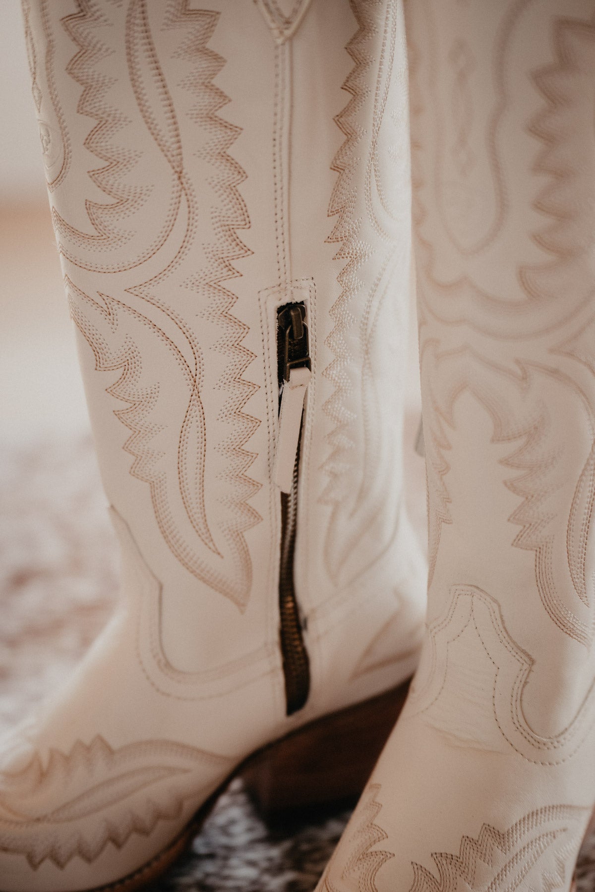 Casanova Tall Western Boot by Ariat (Blanco)