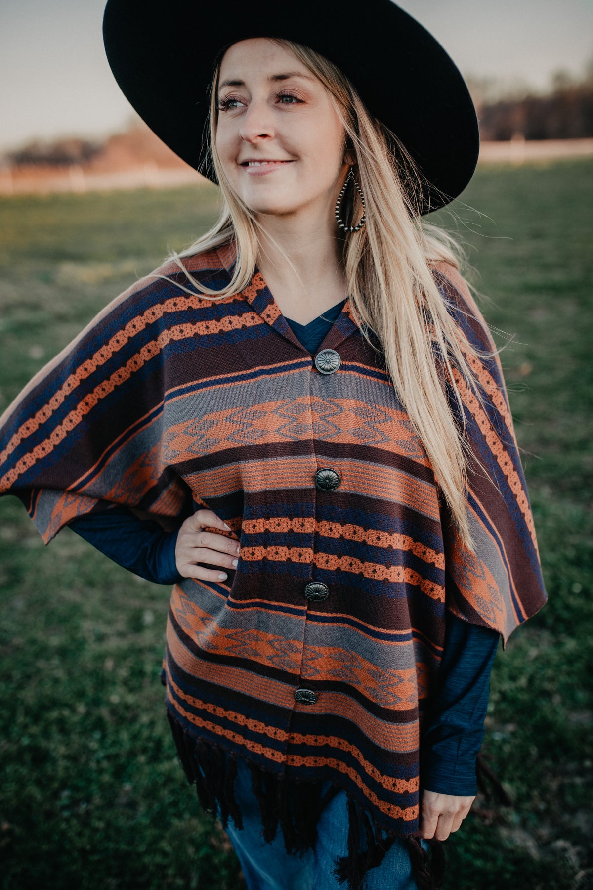 'Acadia' Women's Rust and Navy Striped Poncho Sweater (XS/S - XL/XXL)